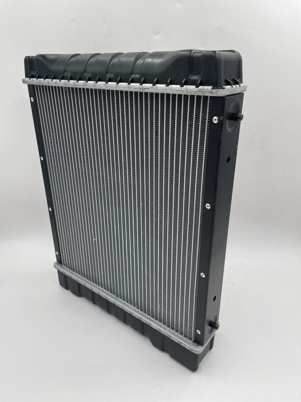 LR DEFENDER DISCOVERY RRC 200TDi Aluminum Core Radiator BTP1823S