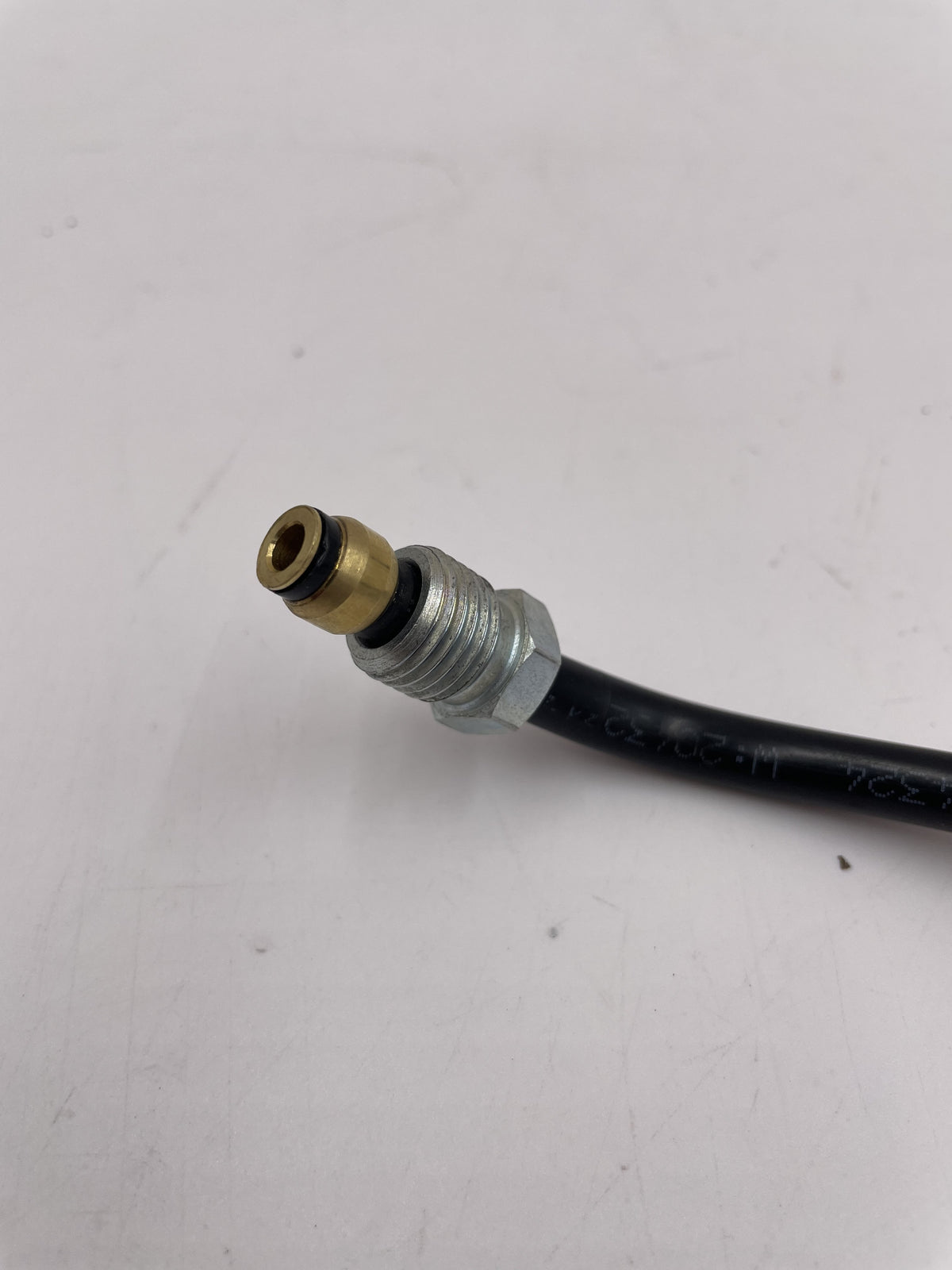 LR DEFENDER -06 2.5TD Fuel Pipe Assembley Dps Pump to Spill ETC6902