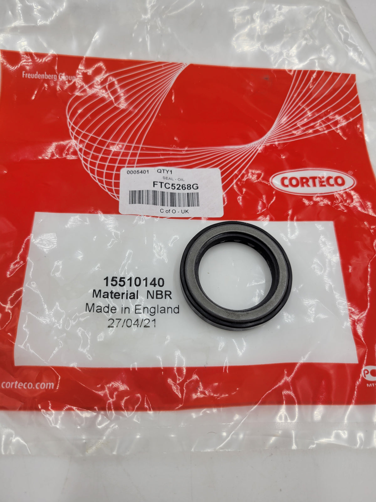 LR DEFENDER DISCOVERY RRC Inner Seal for Front Stub Axle FTC5268G