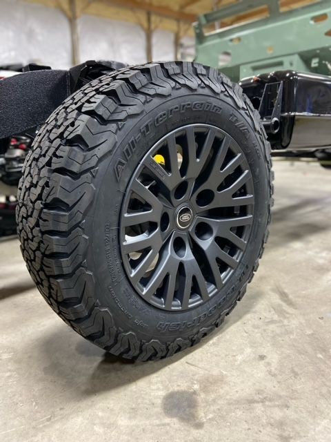 LAND ROVER DEFENDER (1991-2016) 1983 LIGHT ALLOY WHEELS 18"
