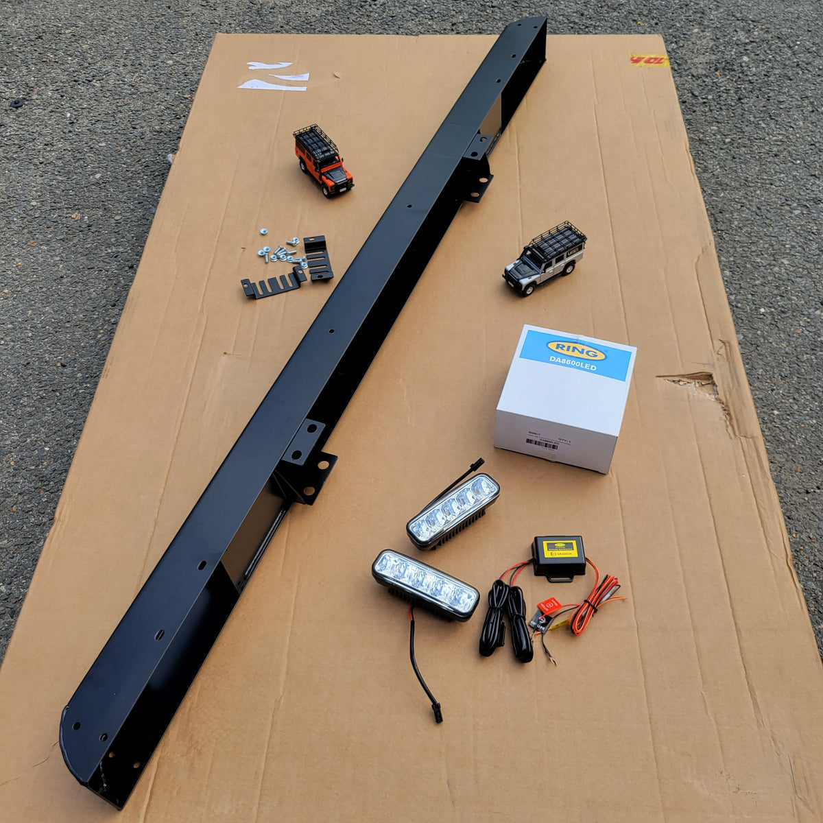 LR DEFENDER Front Bumper With RING LED Lights With End Caps DA8600XS LR620