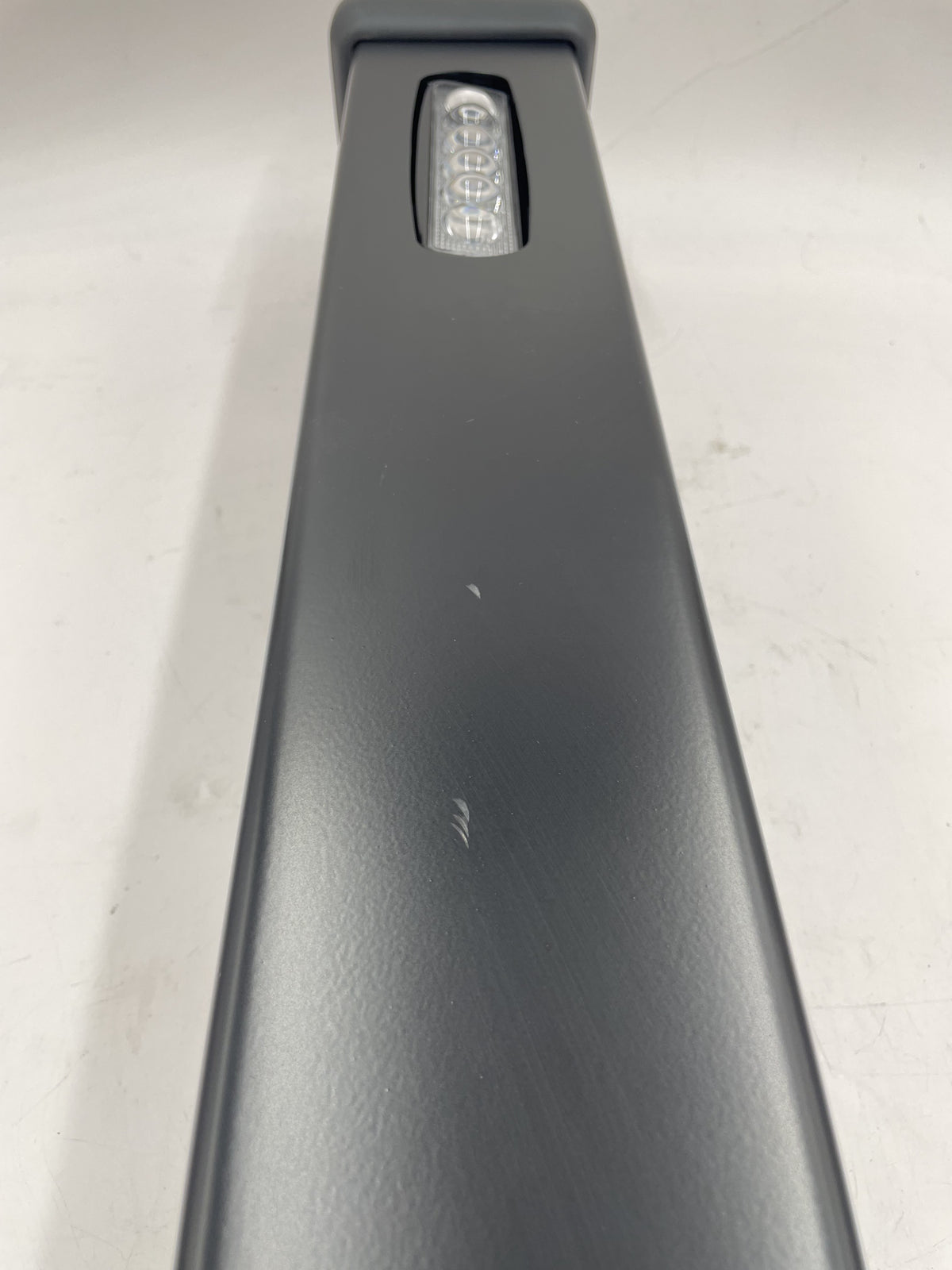 LR DEFENDER -16 Front Bumper with End Caps & Rectangular LED Lights YK-DEF-10R minor scratched (2)