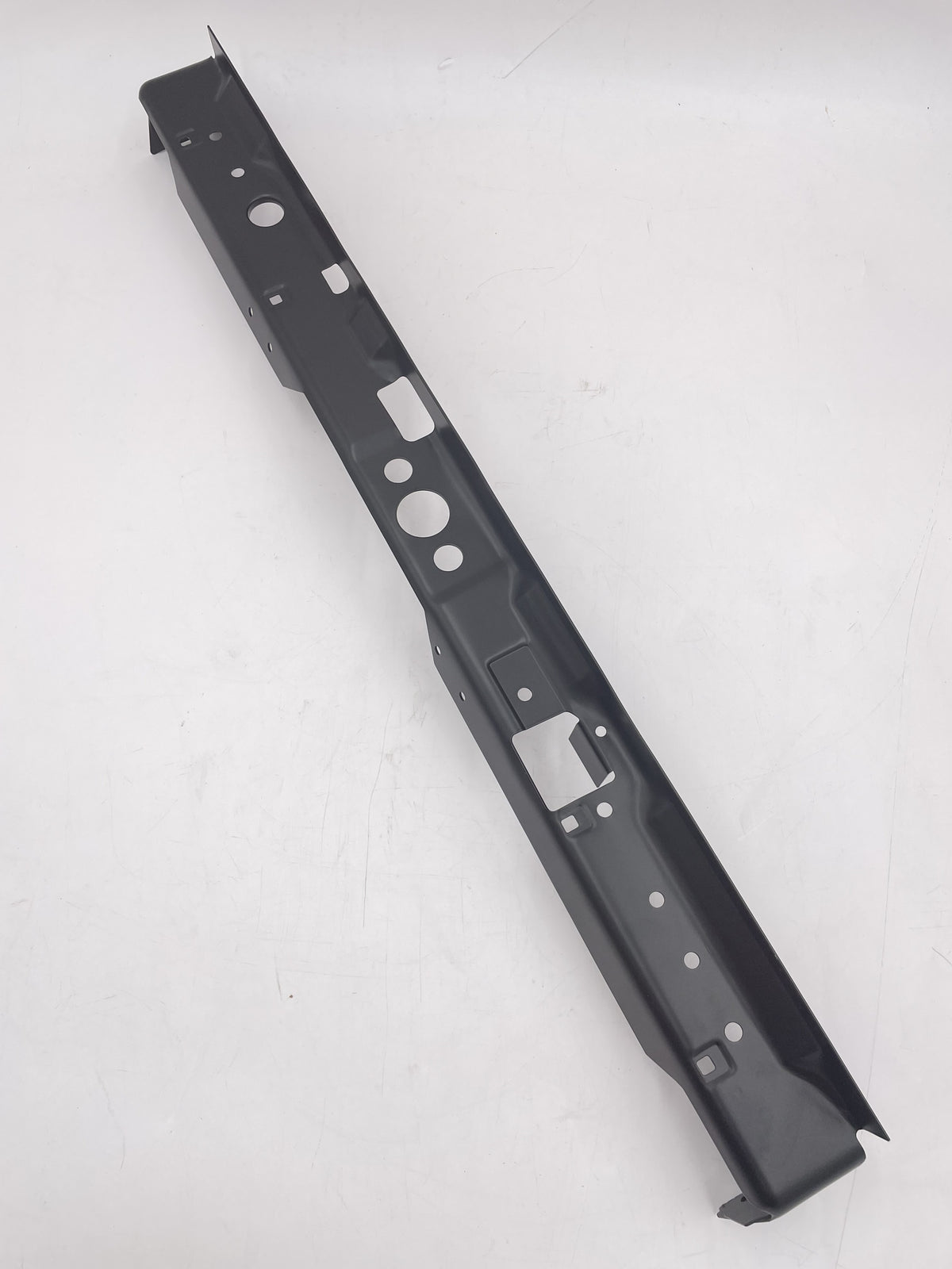 Defender 87 - 16 Top Radiator Panel Part ABG710040