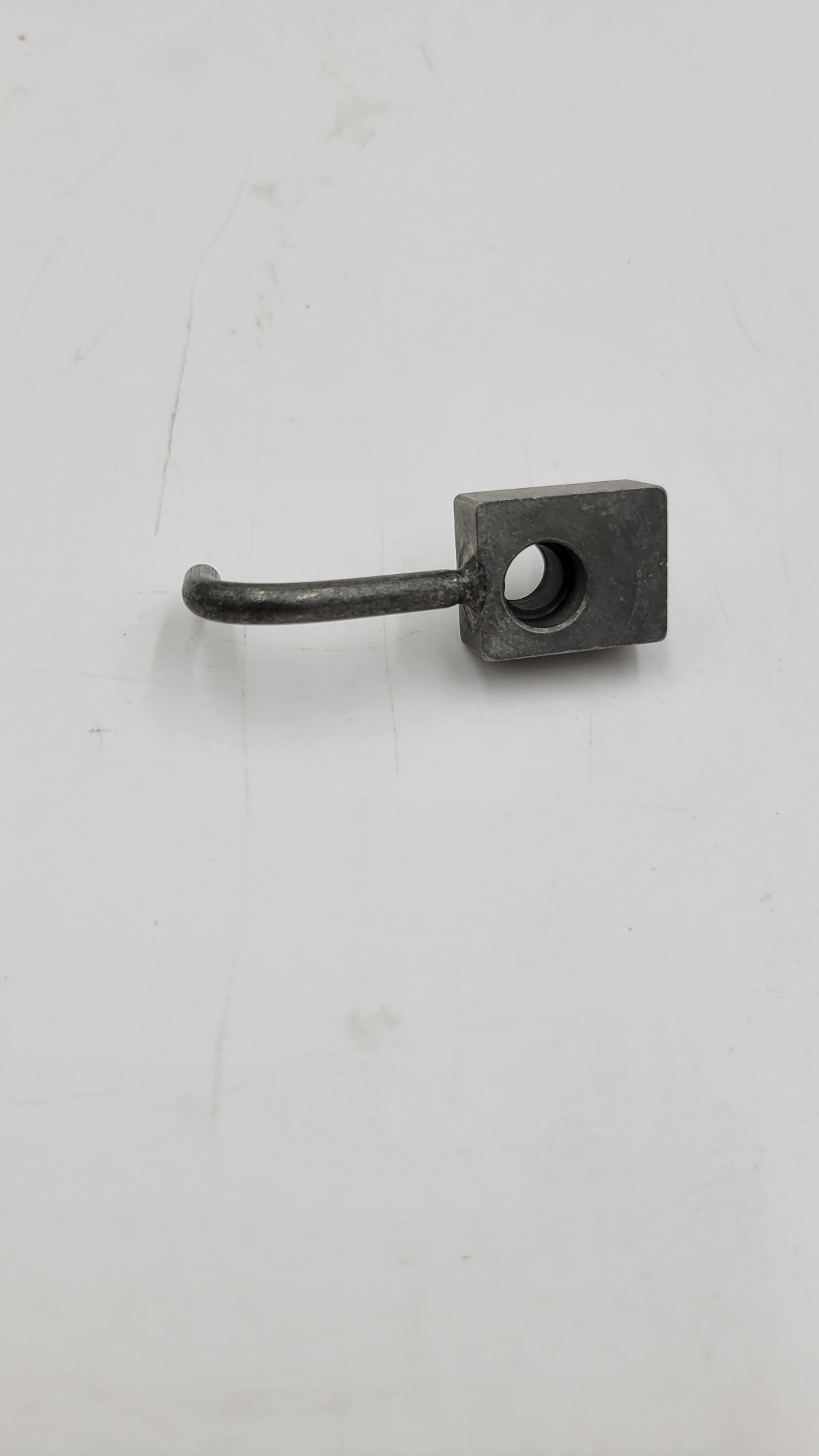 LR 2.5L 4 Cyl NA Diesel Cyl No2, No4 Piston Cooling Jet Part ETC6532