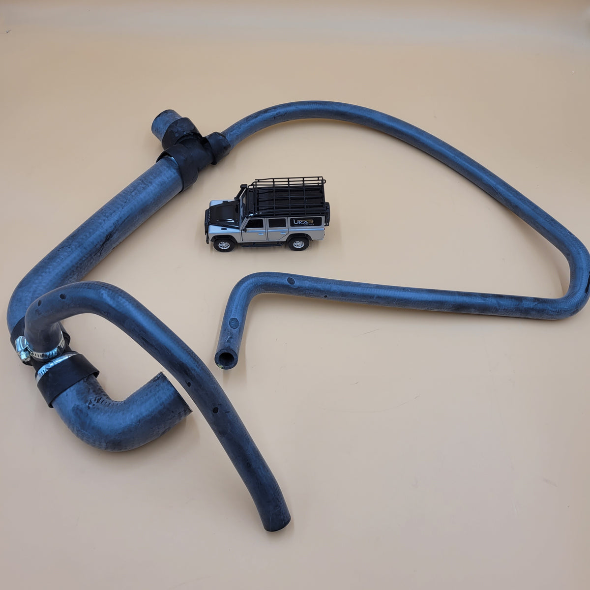 LR DEFENDER 300Tdi RADIATOR BOTTOM HOSE PCH119060