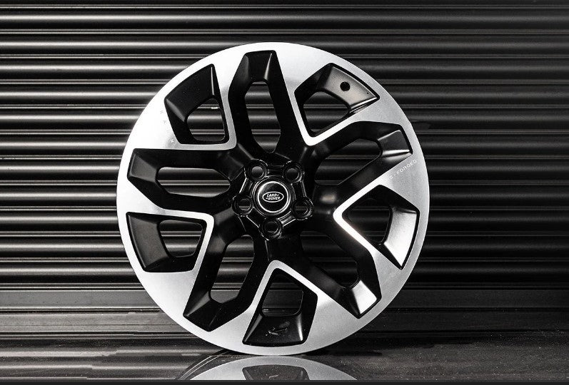 LAND ROVER DEFENDER (1991-2016) 1983 LIGHT ALLOY WHEELS 18"