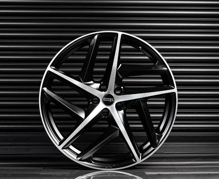 LAND ROVER DEFENDER (1991-2016) 1983 LIGHT ALLOY WHEELS 18"