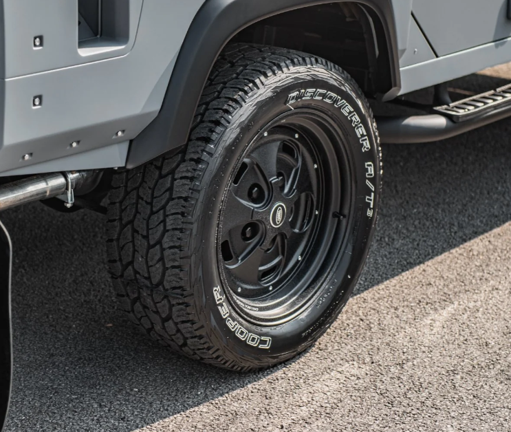 9X18" SET of 4 KAHN DEFENDER 91-16 ROSTYLE INSPIRED RS-FORGED ALLOY WHEELS