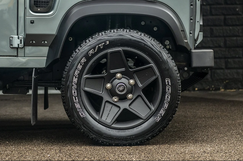 9X18" SET of 4 KAHN DEFENDER 91-16 ROSTYLE INSPIRED RS-FORGED ALLOY WHEELS