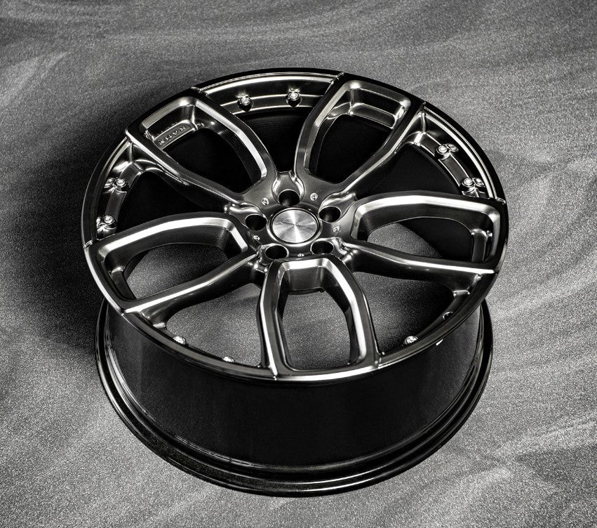 LAND ROVER DEFENDER (1991-2016) 1983 LIGHT ALLOY WHEELS 18"