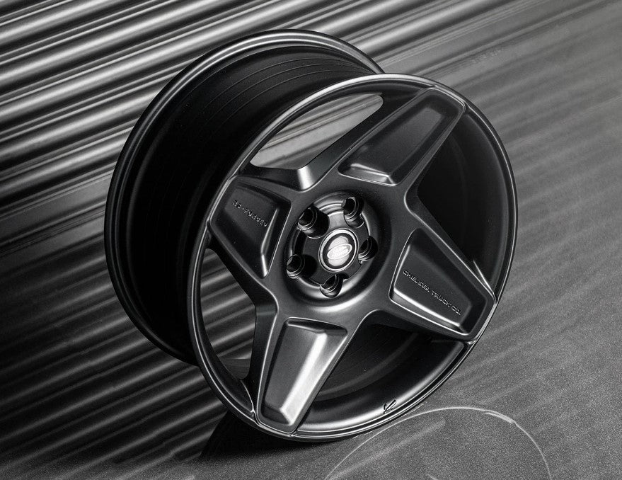 9X18" SET of 4 Range Rover Sport SVR (2015–2018) Mondial Heavy Duty RS-Forged Light Alloy Wheels
