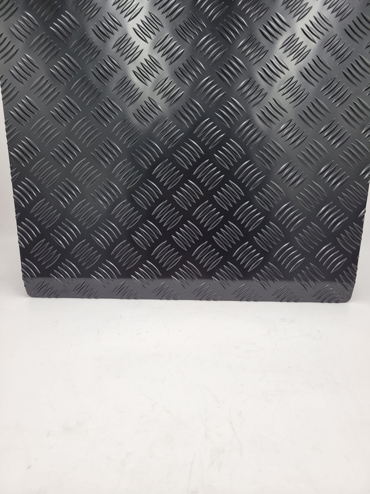 3MM Black Chequer Bonnet Protector