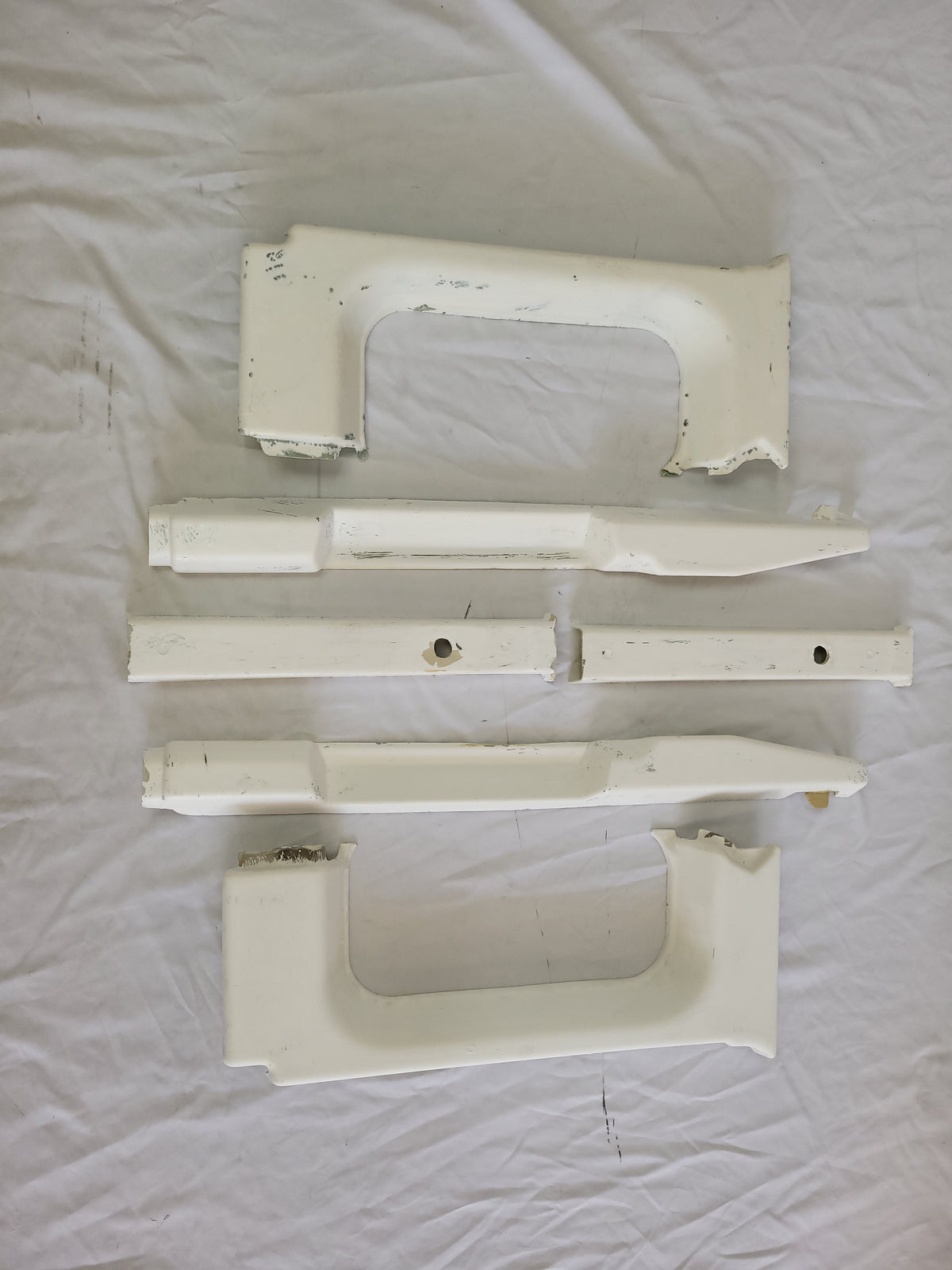 Rear Window Trim Kit - Defender 110 PUMA Part RO-BF110PST