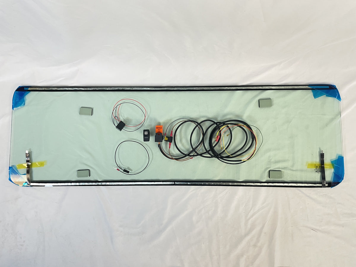 LR DEFENDER - 2016 Heated Windscreen Tinted With Fitting KIT LR058447 & DA1400