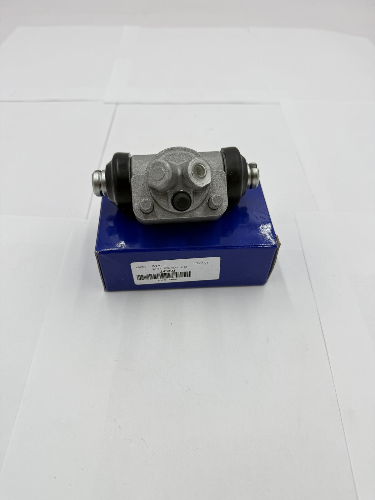LR SERIES 1954 to 1984 WHEEL Cylinder REAR LH BRITPART 243303