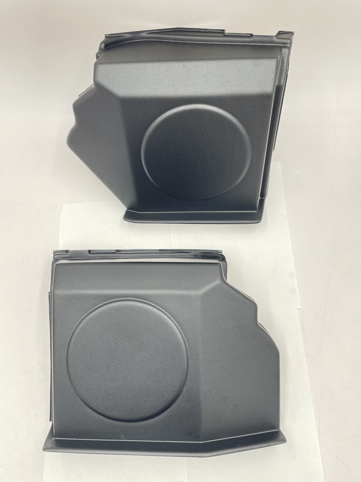 LR DEFENDER NAS Pair of MUD Rear Speaker Housing Panels MUD-0071-B