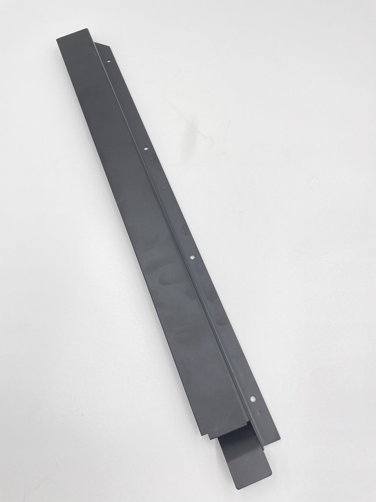 LR Defender BLACK DRAIN CHANNEL SIDE OF DOOR RH (FULL HOOD) EXT263-13BLACK