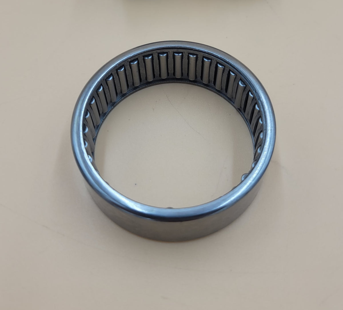 LR DEFENDER DISCOVERY RRC Front Stub Axle Bearing FTC861R