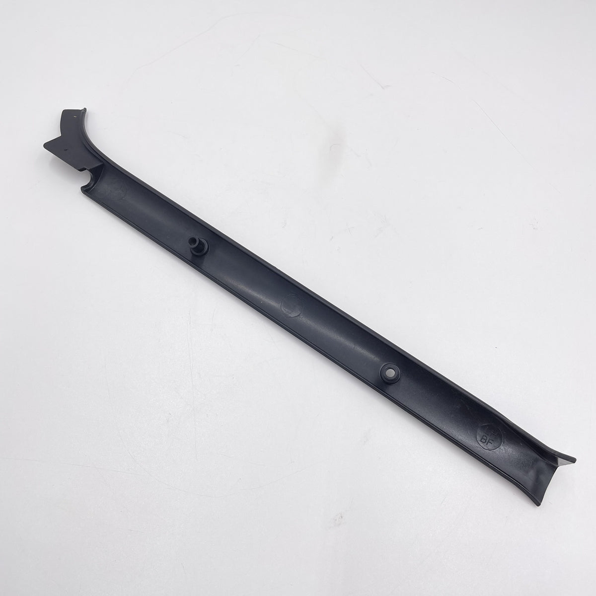 LR DEFENDER -16 GLOSS BLACK FINISHER WINDSCREEN A POST LH JM-90908B / MWC2314B