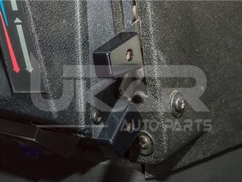 LR DEFENDER -06 Aluminium Heater Control Black Knob One Piece JM-90592B / DA8945