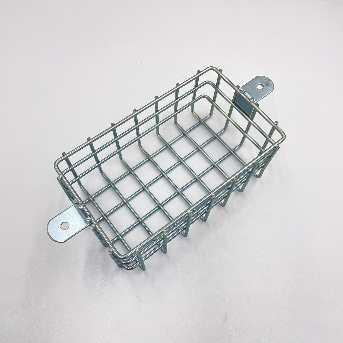LR DEFENDER -06 LAMP GUARD REAR SINGLE MESH TYPE ZINK COATING JM-99440 / MRC316