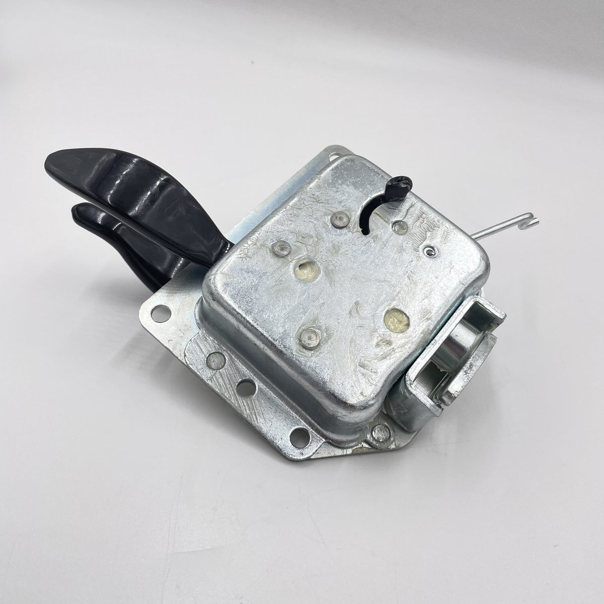 LAND ROVER DEFENDER FRONT DOOR LATCH LH PART FQJ500250