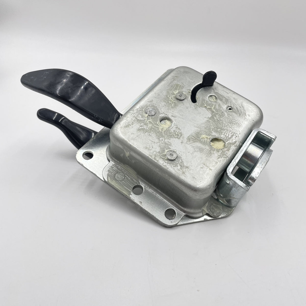 LR Defender 04-11 Rear End Door Handle & Latch W/O CLS JM-90657 / FQJ500340