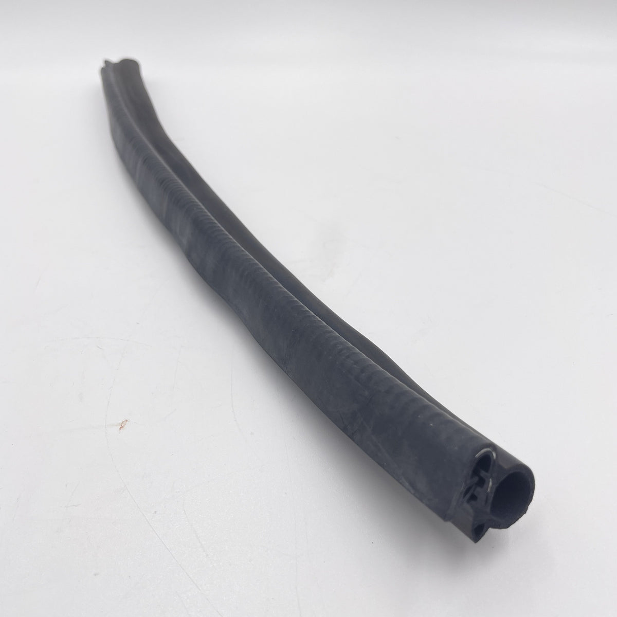 Mouse over image to zoom Land Rover Defender Hardtop Side Panel to Body Waistline Sealing Rubber 333487