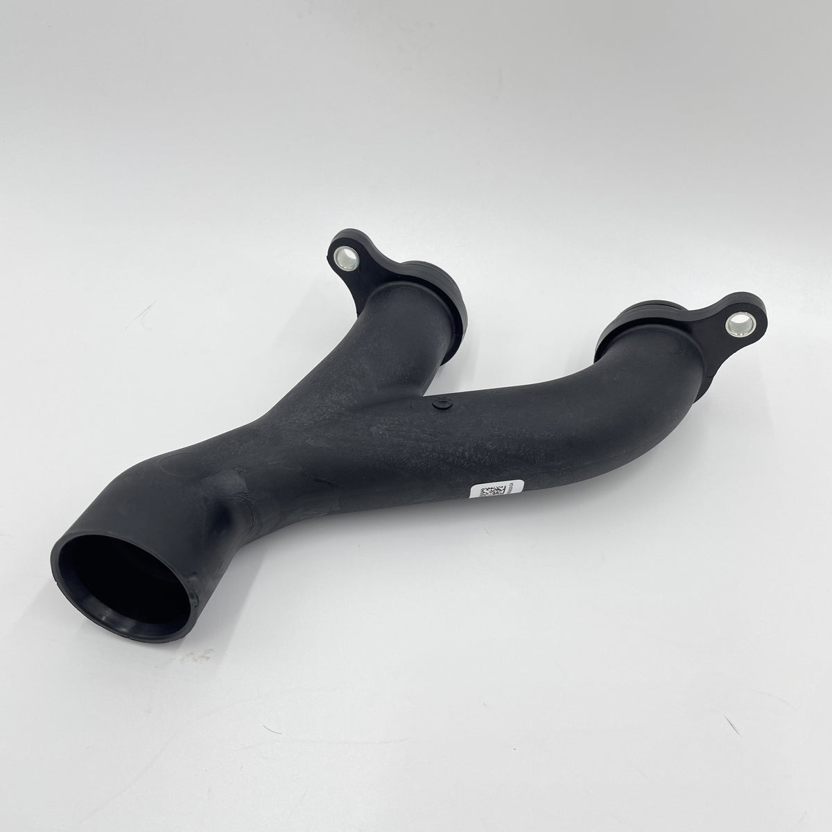 LR RR Petrol 3.0 V6 / 5.0 V8 Hose from Thermostat to Cylinder Block LR092992LR