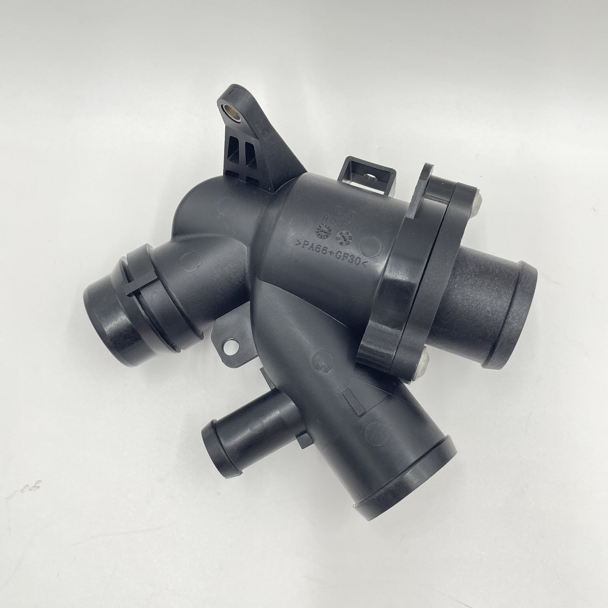 LR DISCOVERY IV LR IV RR SPORT L320 L560 V8 5.0L Thermostat and Housing LR032135LR