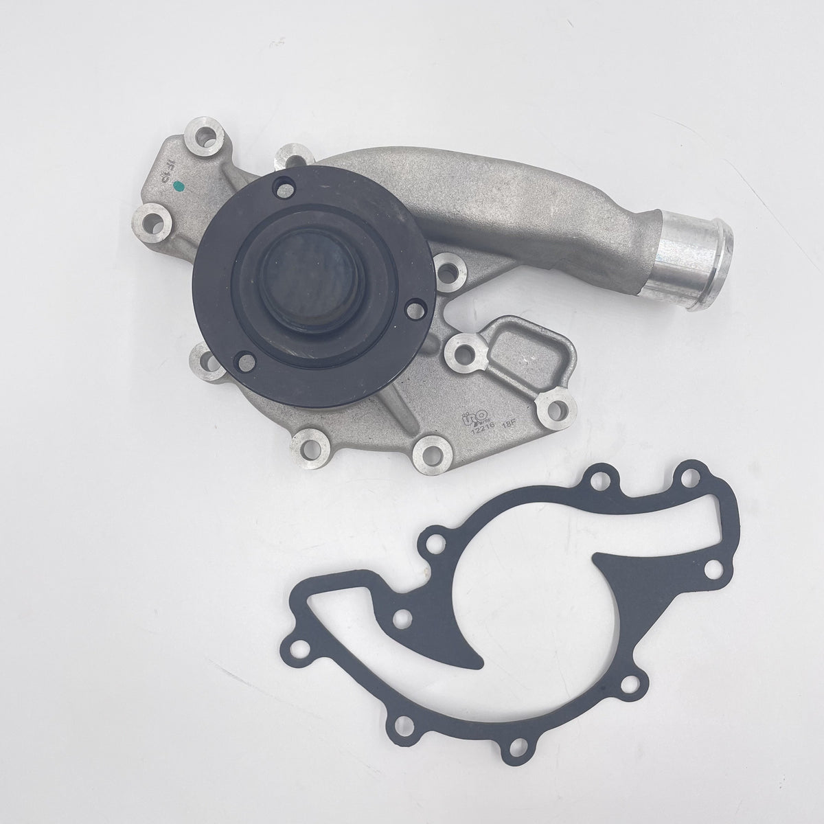 LAND ROVER RANGE ROVER P38 1995-2002 WATER PUMP WITH GASKET STC4378