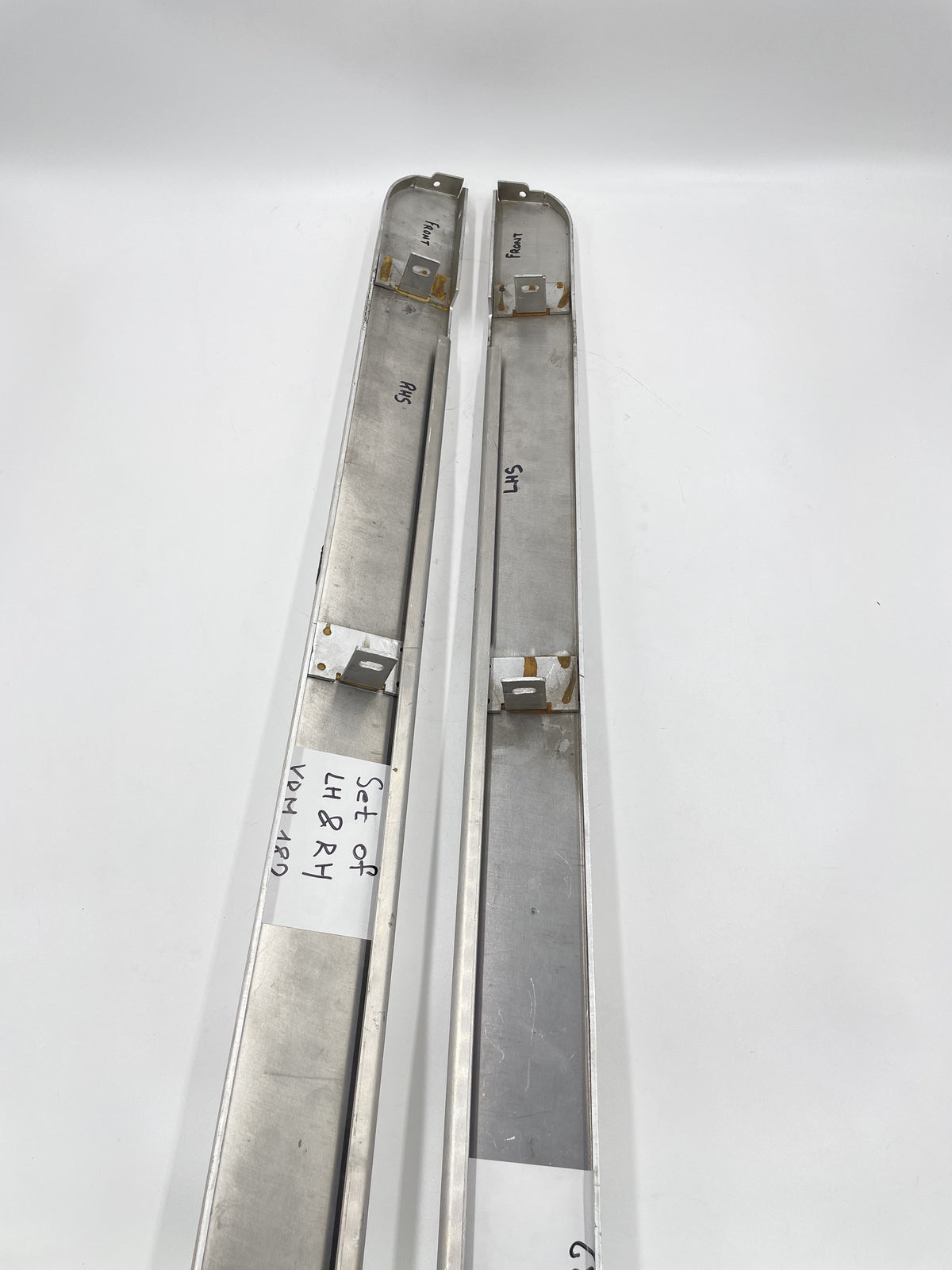 LR DEFENDER 90' ALUMINUM 3mm PAIR OUTER SILL RAIL SET YRM182