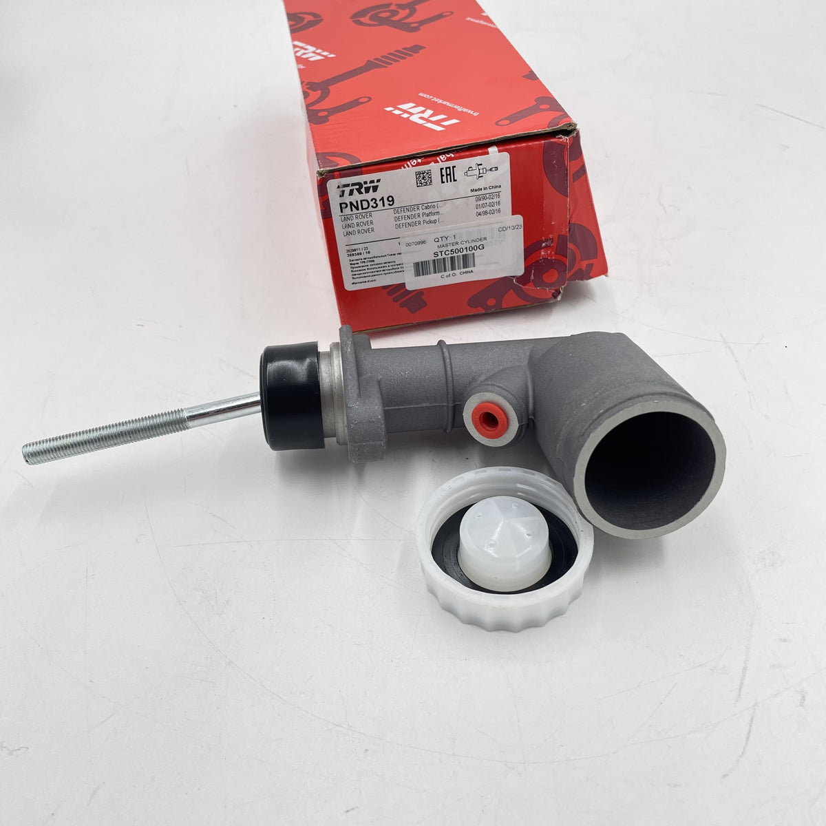 LR SERIES IIA/III / DEFENDER -16 Clutch Master Cylinder Part STC500100G PND319