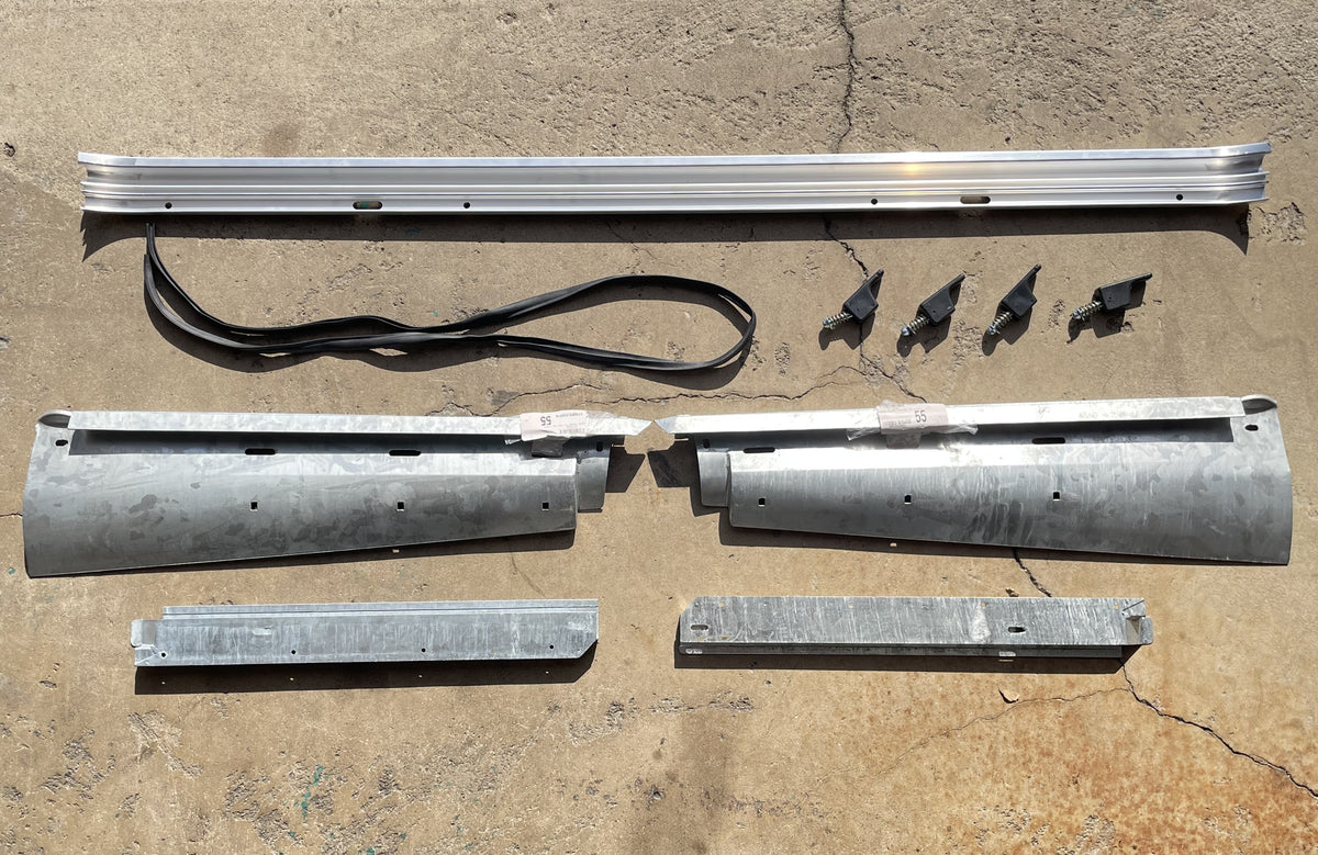 LR DEFENDER 90/110" Drain Channel Kit