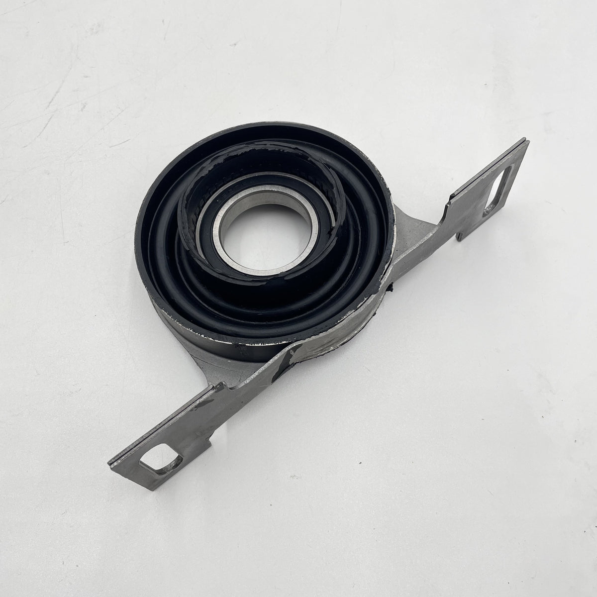 LAND RANGE ROVER DRIVE SHAFT DRIVESHAFT CENTER SUPPORT BEARING MOUNT TOQ000050