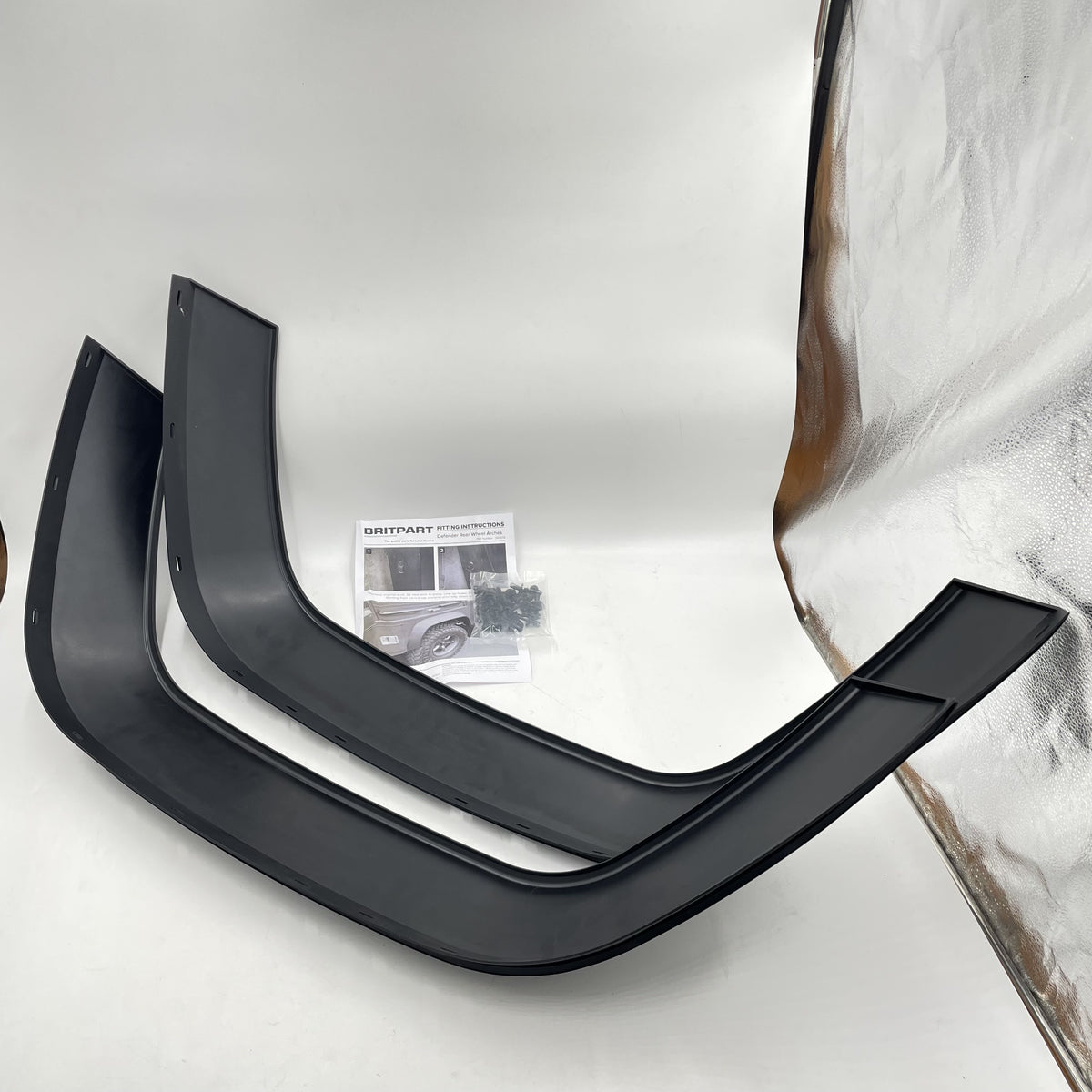 LR DEFENDER STANDARD STYLE +30MM REAR WHEEL ARCH PAIR DA1978