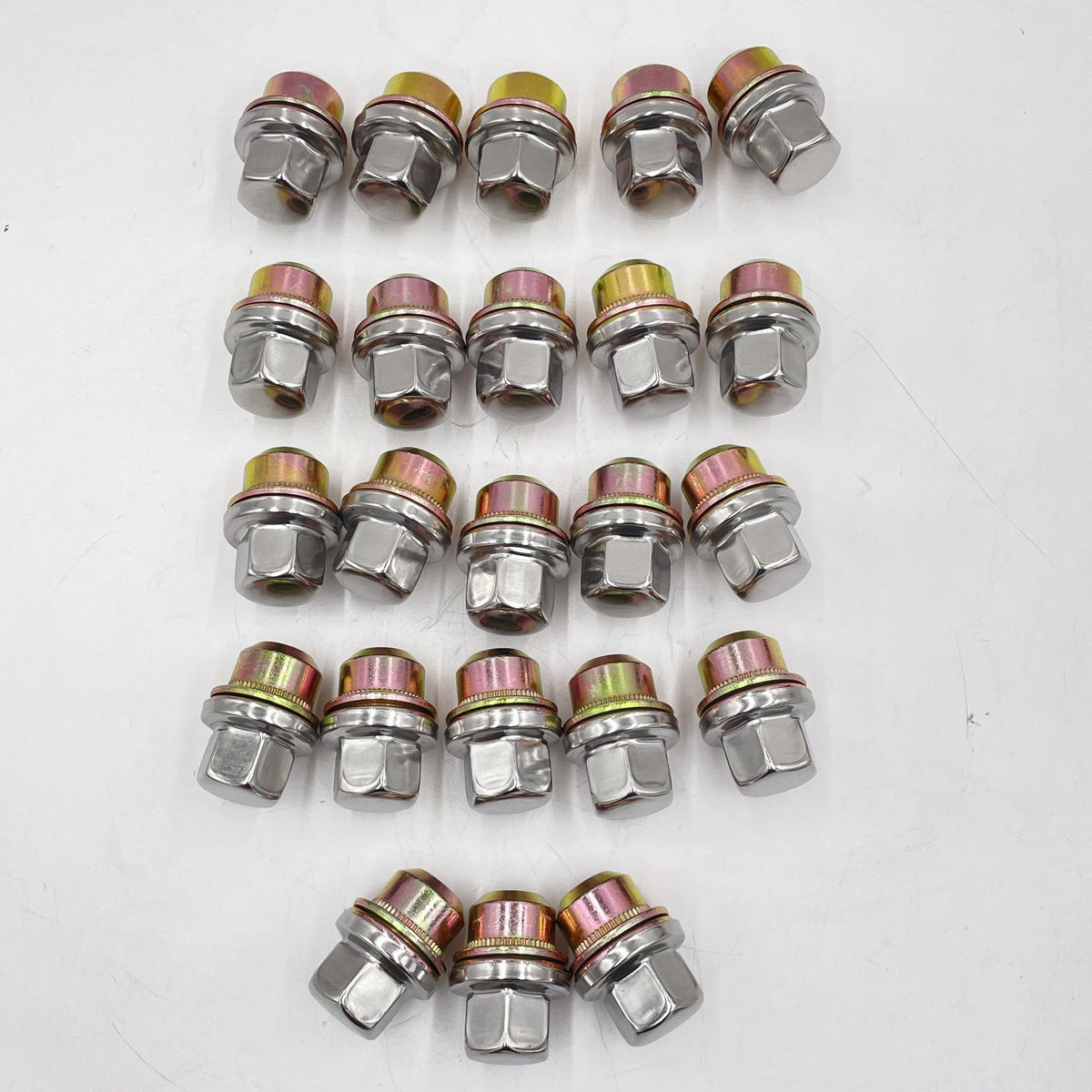 DEFENDER DISCO Alloy Wheel Lug Nut with Polished Steel Cap RRD500560UK SET X23
